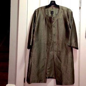 New Eileen Fisher PM medium snap front textured silk coat w/silk lining